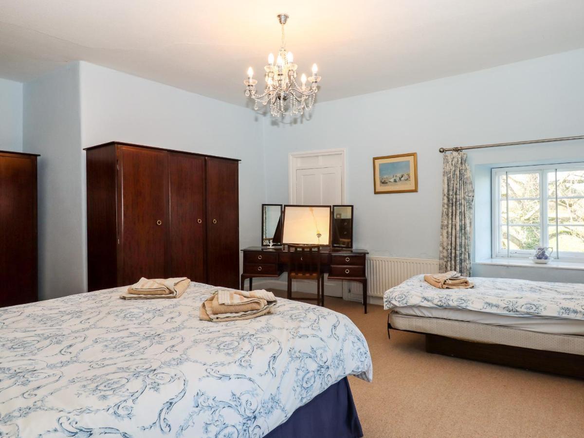 Holiday home Twelve Oaks *